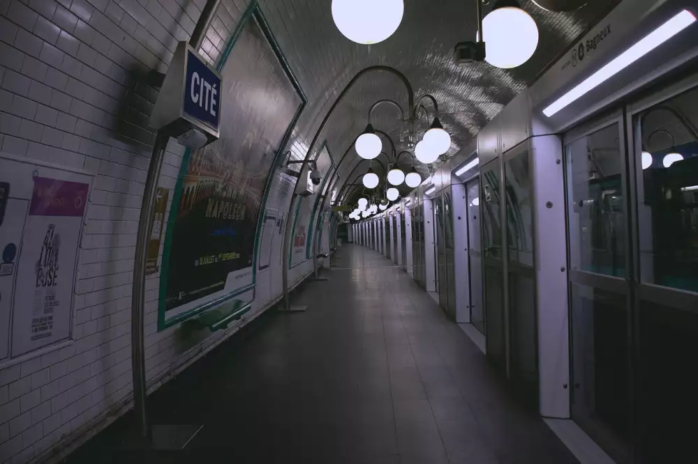 Skok Pod Metro Dnes